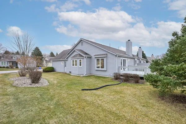 $374,900 | 1045 Lansdowne Court, Brookfield, WI 53045