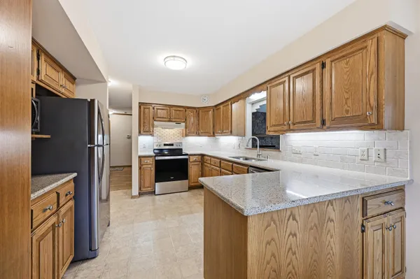 $374,900 | 1045 Lansdowne Court, Brookfield, WI 53045