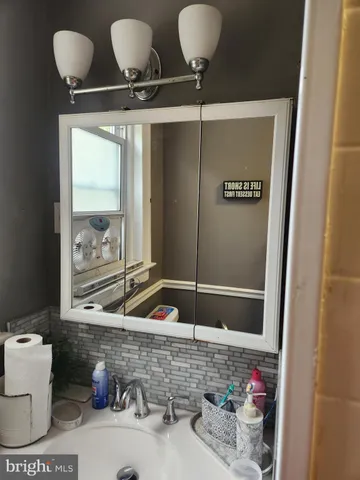 $250,000 | 125 Barnt Avenue, Trenton, NJ 08611