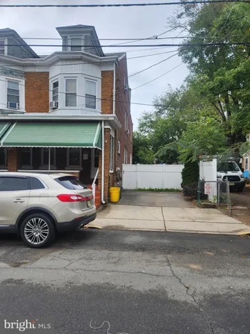 $250,000 | 125 Barnt Avenue, Trenton, NJ 08611