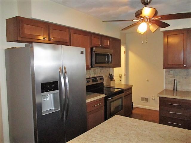 800 West Cavanaugh Road Lansing, MI 48910 - Photo 9 of 26 IMG_1973