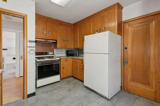 $525,000 | 1926 St Clair Avenue, St. Paul, MN 55105