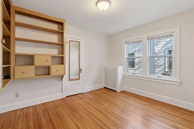 $525,000 | 1926 St Clair Avenue, St. Paul, MN 55105