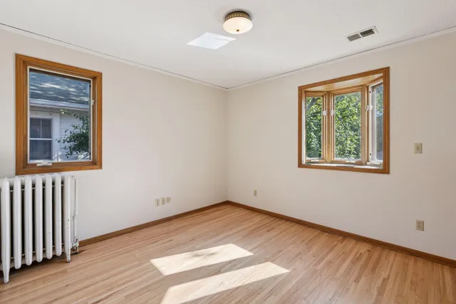 $525,000 | 1926 St Clair Avenue, St. Paul, MN 55105