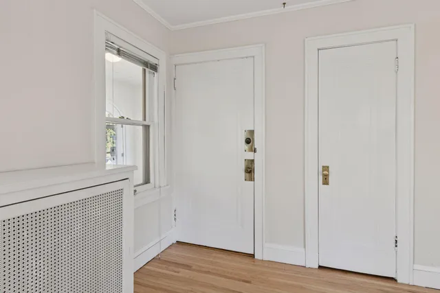 $525,000 | 1926 St Clair Avenue, St. Paul, MN 55105