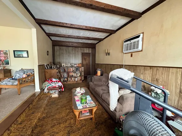 $550,000 | 66 40th Street, Islip, NY 11751