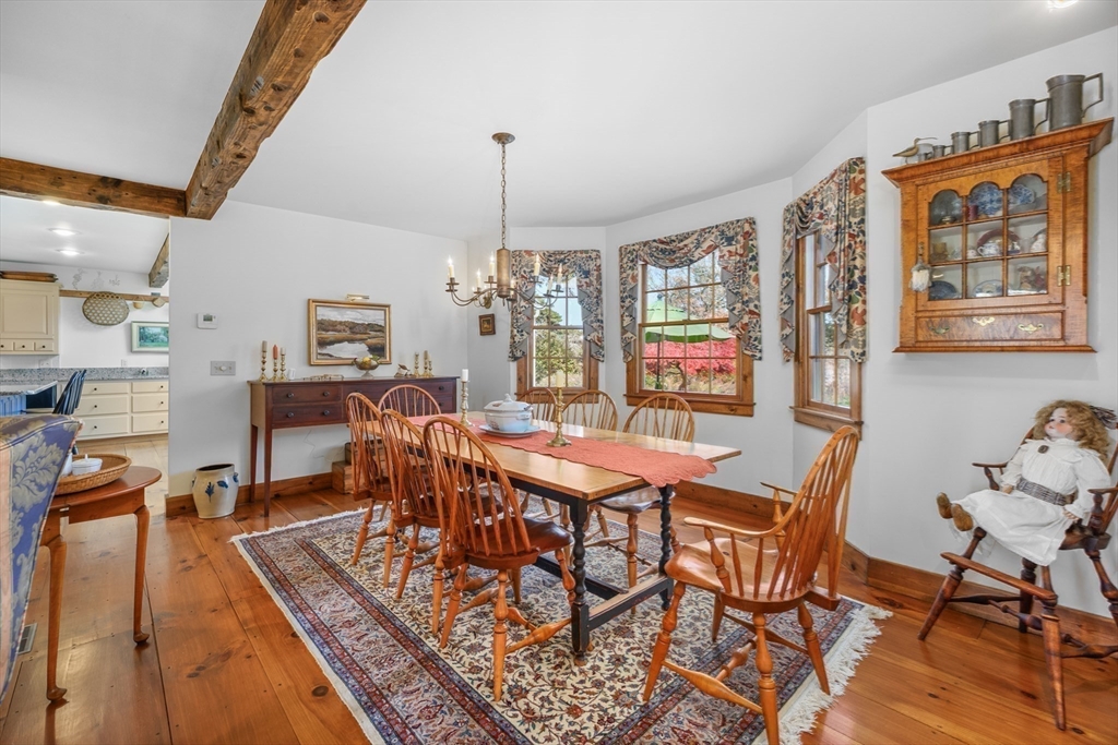 41 Court Street Chatham, MA 02650 - Photo 10 of 38