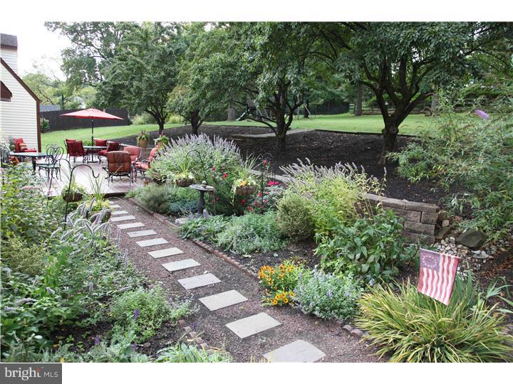 5731 South Deer Run Road Doylestown, PA 18902 - Photo 7 of 24 Gallery Image 7