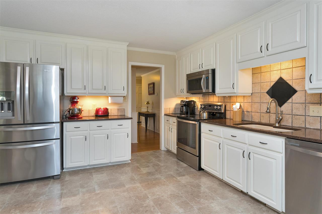 804 South Hollybrook Road Wendell, NC 27591 - Photo 9 of 23 Photo 9