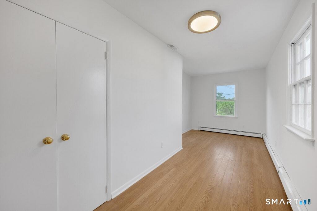 2743 Boston Post Road Darien, CT 06820 - Photo 13 of 27 Gallery Image 13
