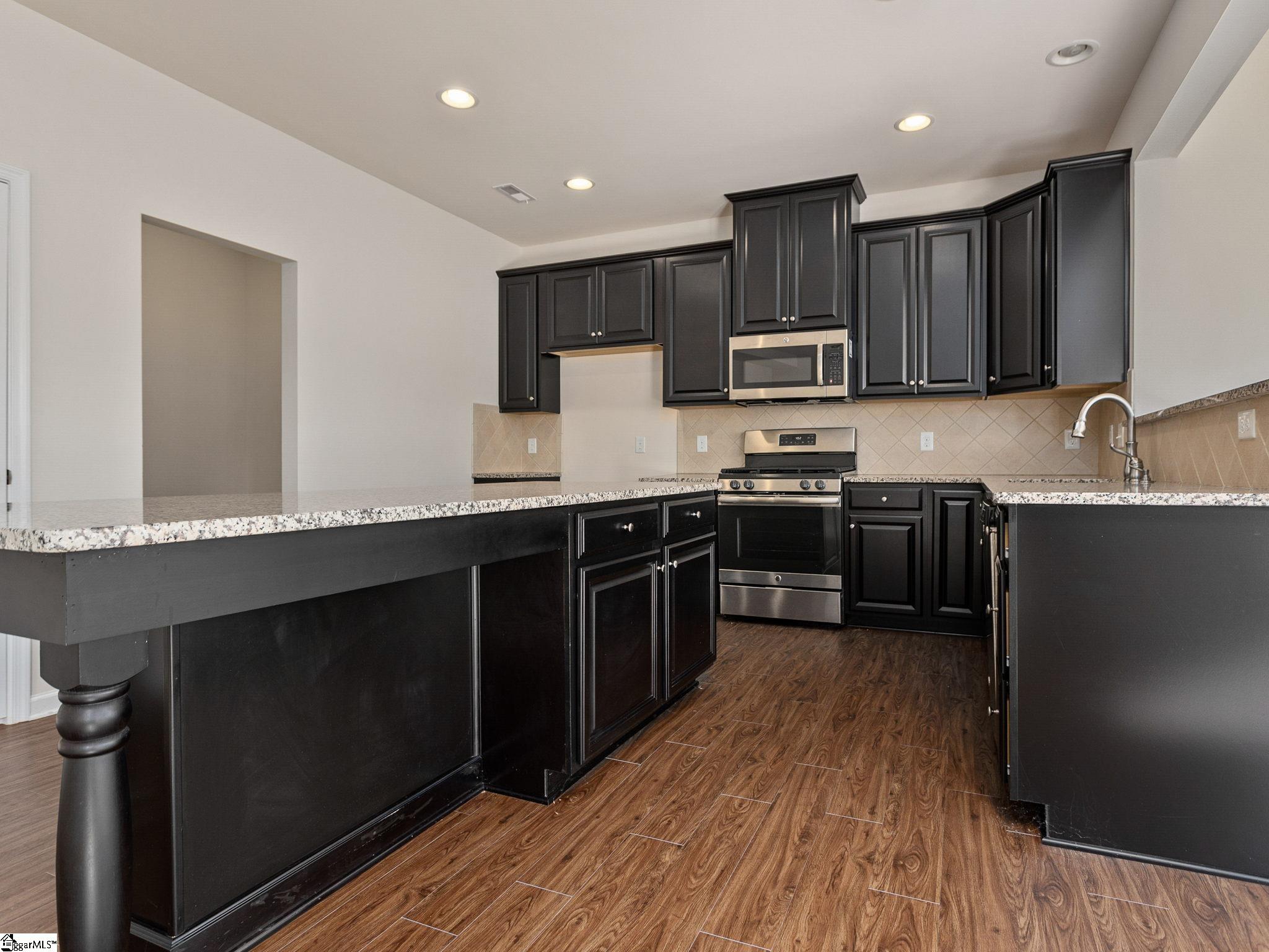 818 Culverhouse Road Boiling Springs, SC 29316 - Photo 9 of 36 Gallery Image 9