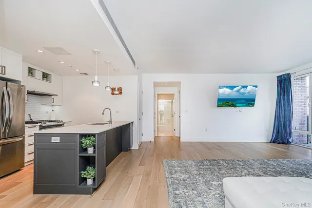 $729,999 | 133 Beach 116th Street, Unit 2C | Rockaway Park