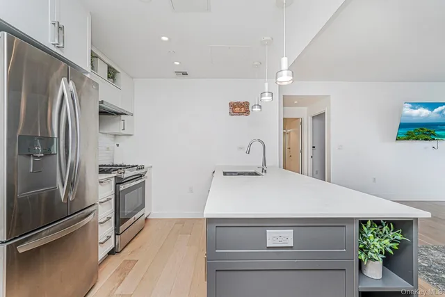 $729,999 | 133 Beach 116th Street, Unit 2C | Rockaway Park