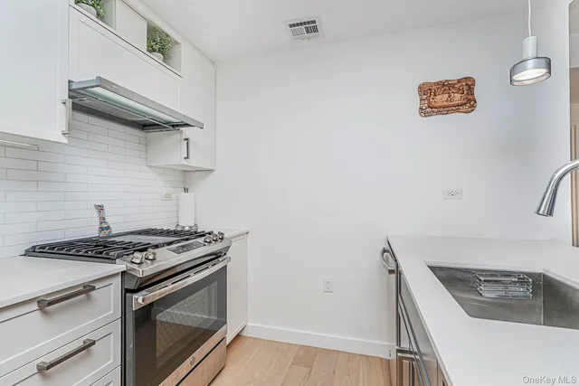 $729,999 | 133 Beach 116th Street, Unit 2C | Rockaway Park