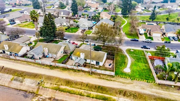 $380,000 | 12343 Quicksilver Street, Waterford, CA 95386