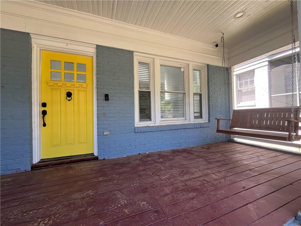 954 Byron Drive Southwest Atlanta, GA 30310 - Photo 3 of 32