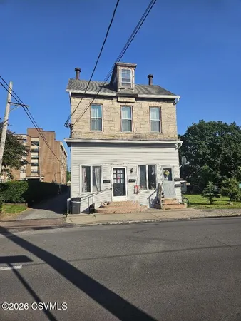 $210,000 | 229 South Front Street, Milton, PA 17847