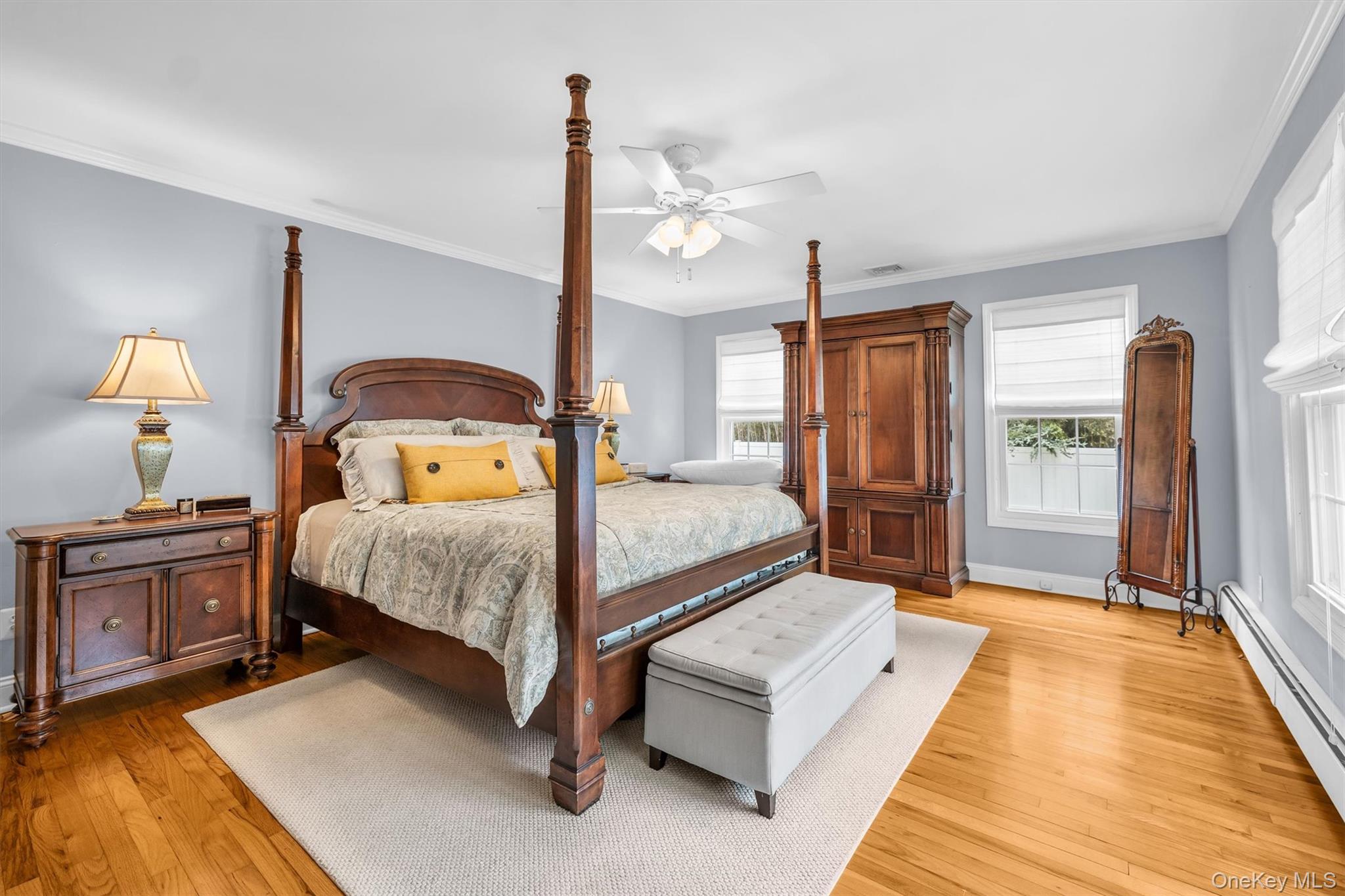 383 Munsell Road East Patchogue, NY 11772 - Photo 5 of 45