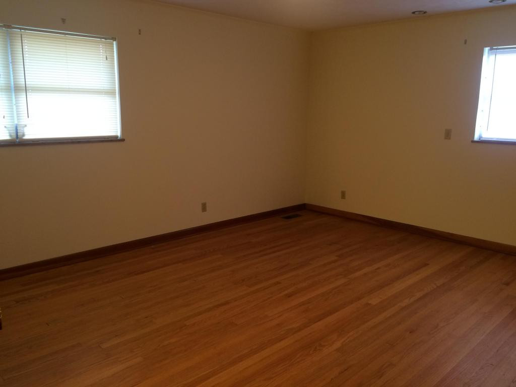 704 East Barton Ridge Road Greeneville, TN 37745 - Photo 13 of 24 Master Bedroom