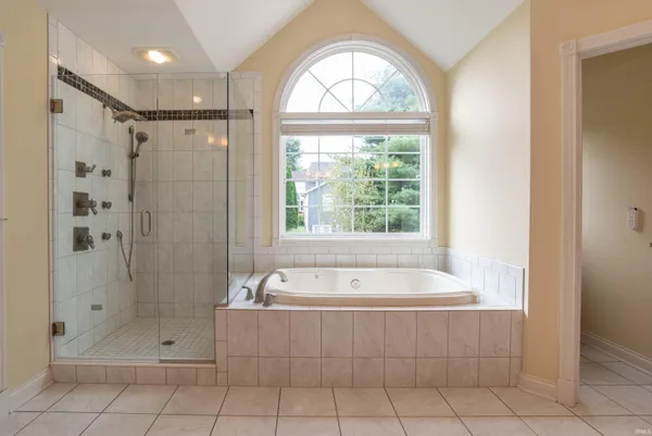 $988,000 | 4693 South Livia Drive, Bloomington, IN 47401