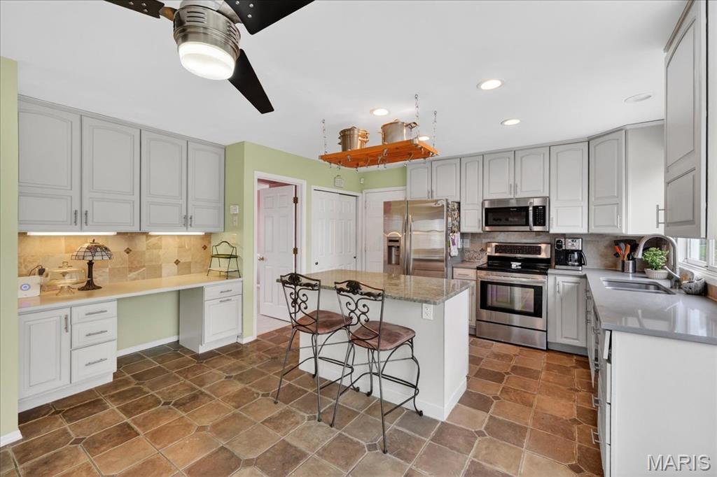 622 Dougherty Terrace Drive Ballwin, MO 63021 - Photo 16 of 45