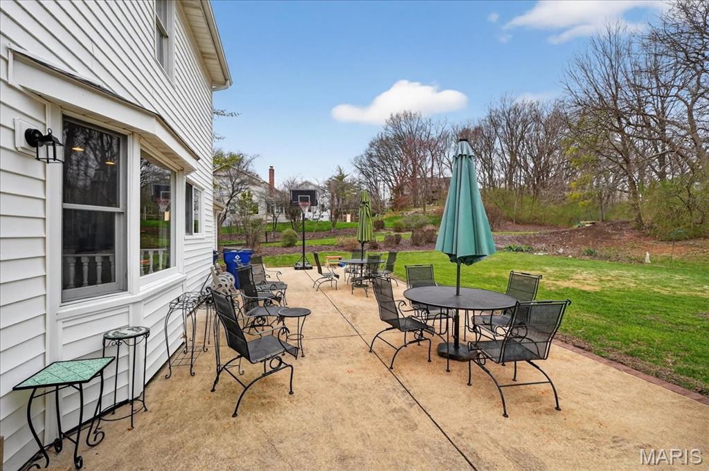 622 Dougherty Terrace Drive Ballwin, MO 63021 - Photo 38 of 45