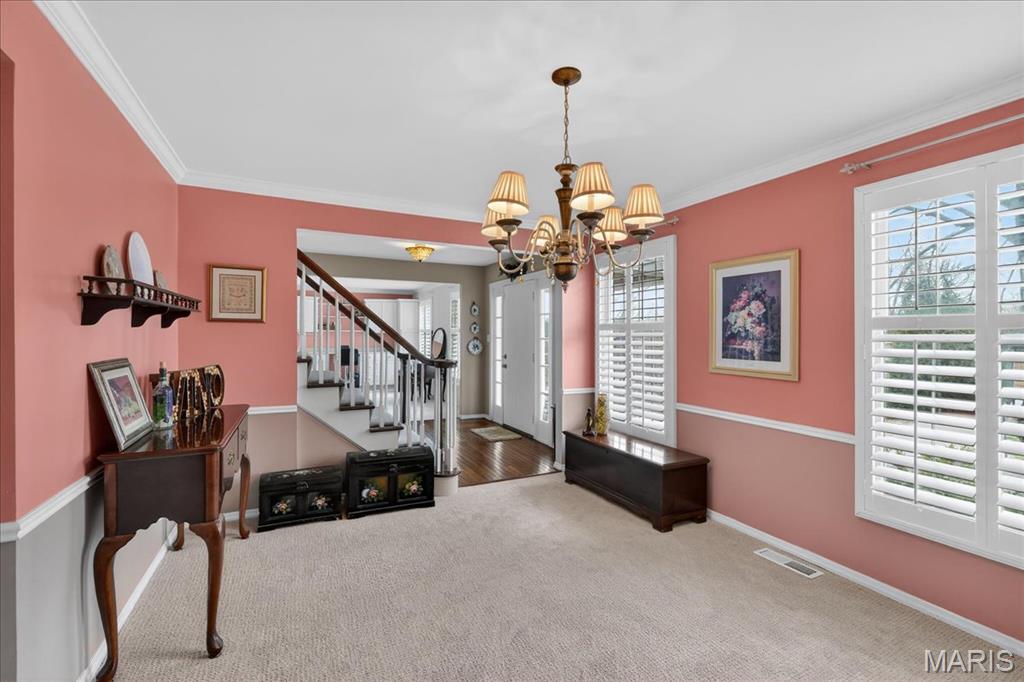 622 Dougherty Terrace Drive Ballwin, MO 63021 - Photo 8 of 45