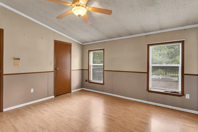 $214,900 | 4100 Hawkins Road, Jackson, MI 49201