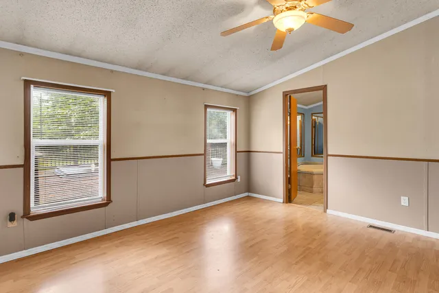 $214,900 | 4100 Hawkins Road, Jackson, MI 49201