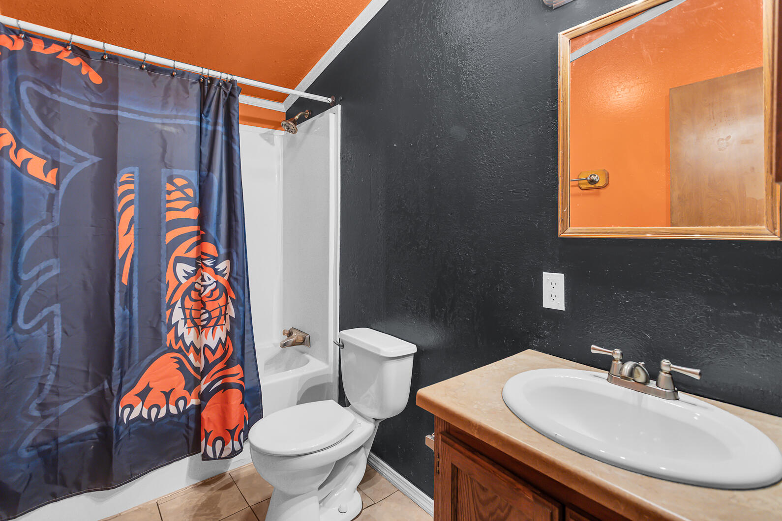 4100 Hawkins Road Jackson, MI 49201 - Photo 19 of 40 0N0A2327