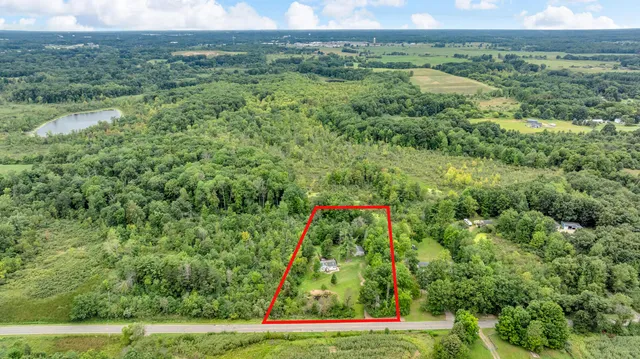 $214,900 | 4100 Hawkins Road, Jackson, MI 49201