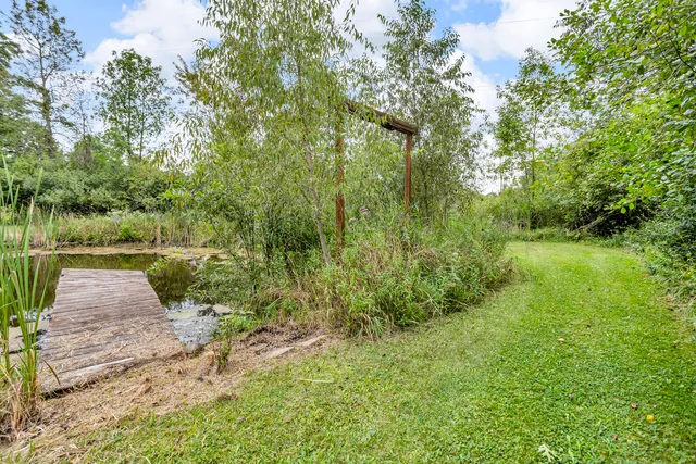 $214,900 | 4100 Hawkins Road, Jackson, MI 49201