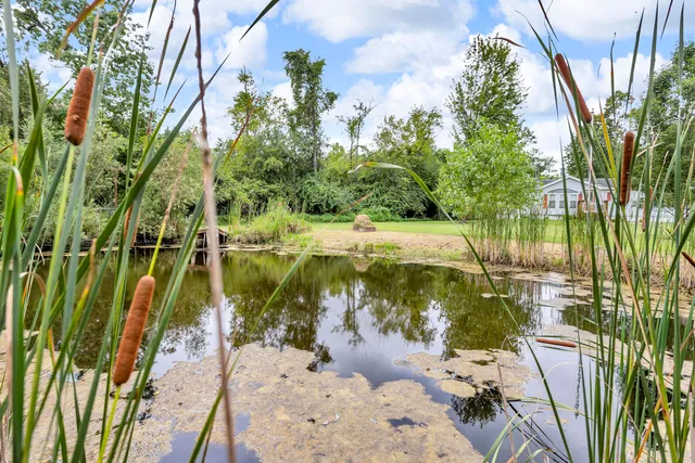 $214,900 | 4100 Hawkins Road, Jackson, MI 49201