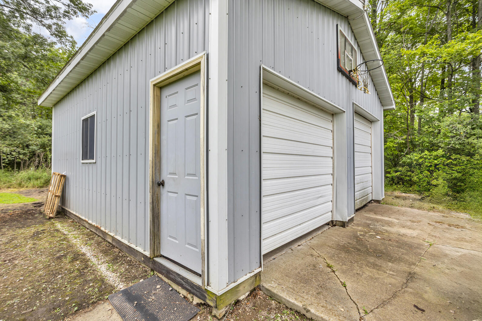 4100 Hawkins Road Jackson, MI 49201 - Photo 33 of 40 0N0A2278