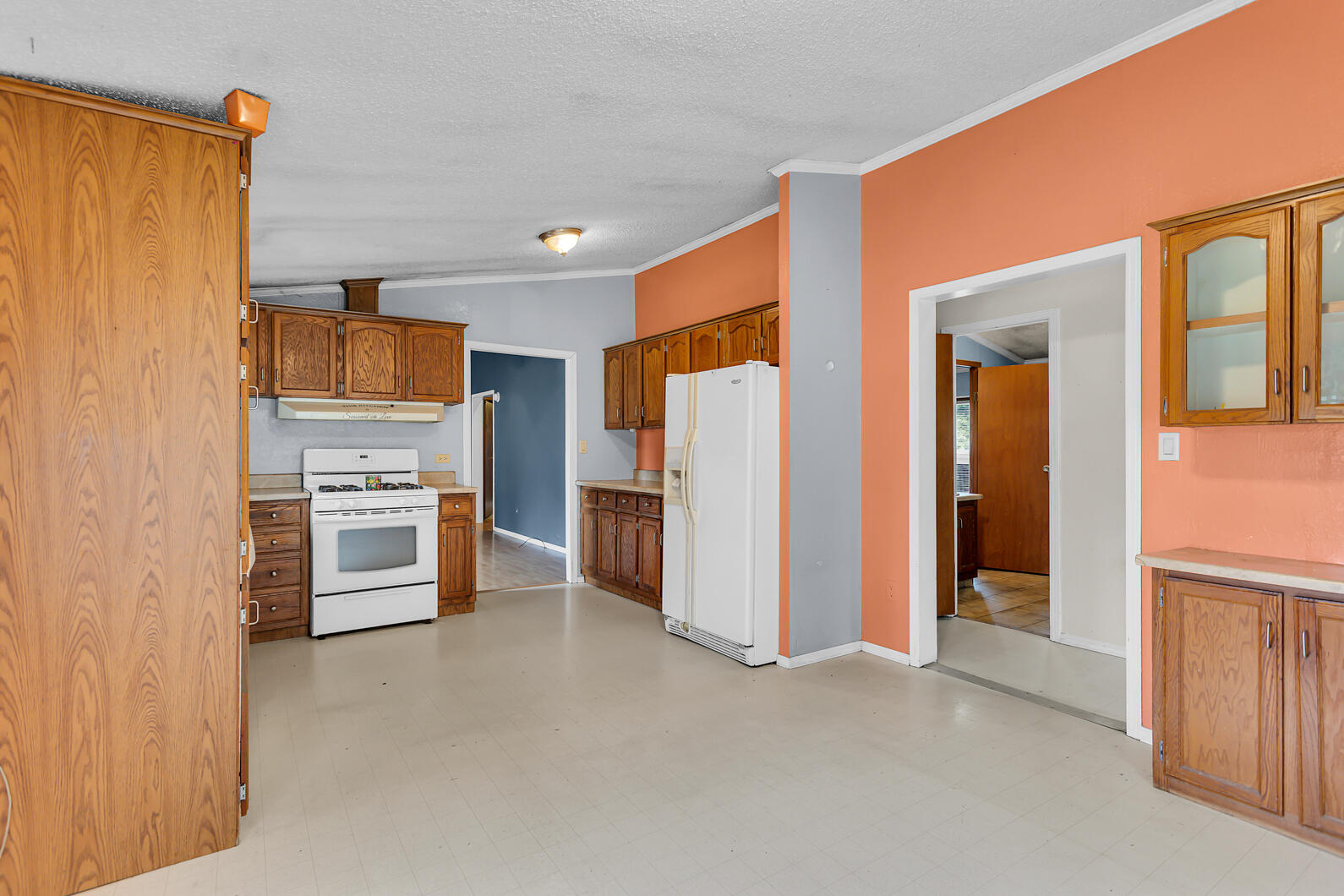 4100 Hawkins Road Jackson, MI 49201 - Photo 8 of 40 0N0A2291