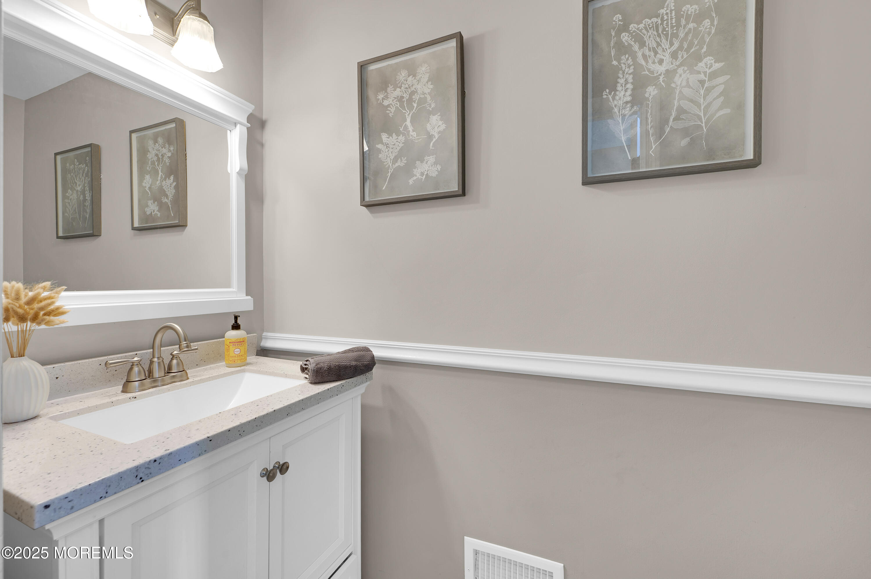 4 Diamond Lane Howell, NJ 07731 - Photo 29 of 63 Powder