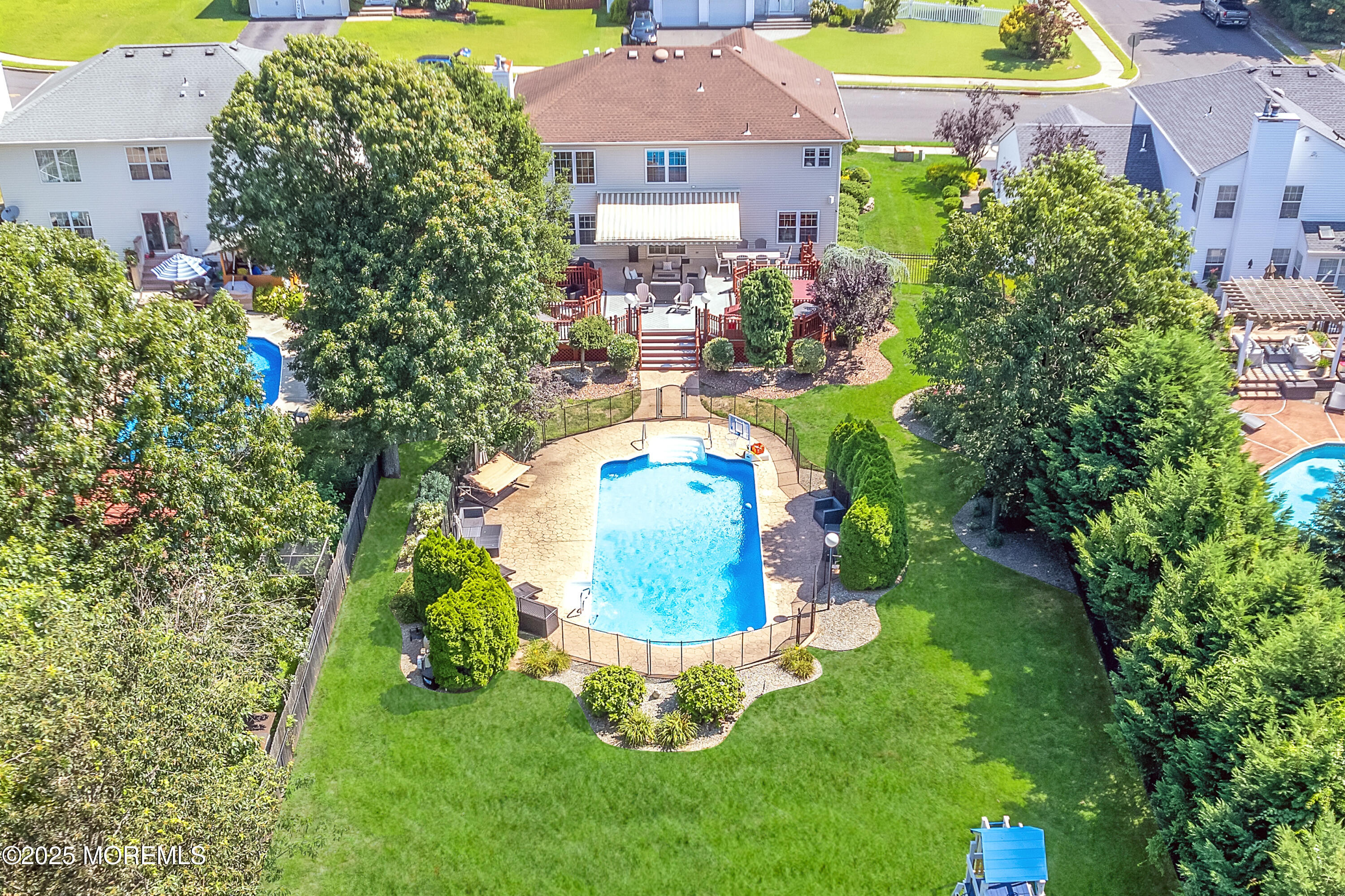 4 Diamond Lane Howell, NJ 07731 - Photo 57 of 63 Back 6-2