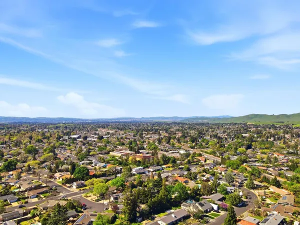 $1,199,000 | 1421 Lydia Lane, Clayton, CA 94517