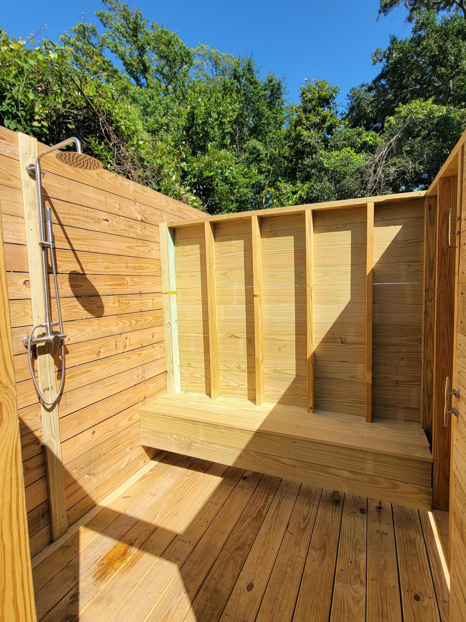 1438 Goblet Avenue Mount Pleasant, SC 29464 - Photo 36 of 49 29