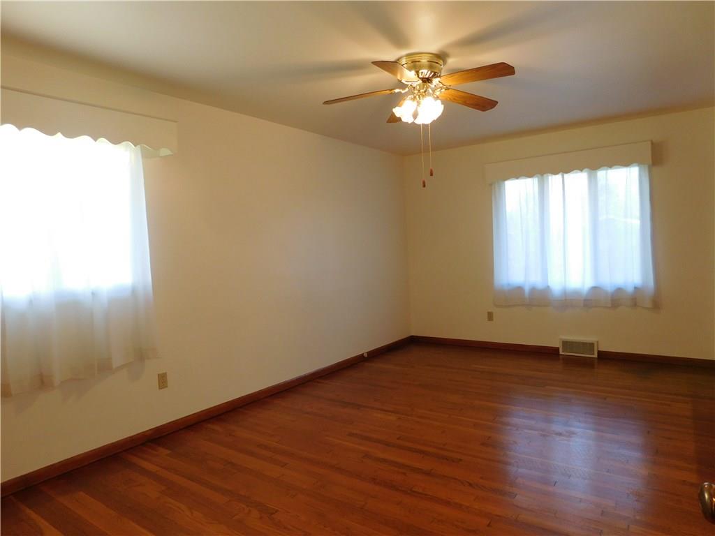 797 Deer Lane Rochester, PA 15074 - Photo 10 of 18 *Huge Master Bedroom With Two Large Closets!! *Such a Bright and Cheery Room!*