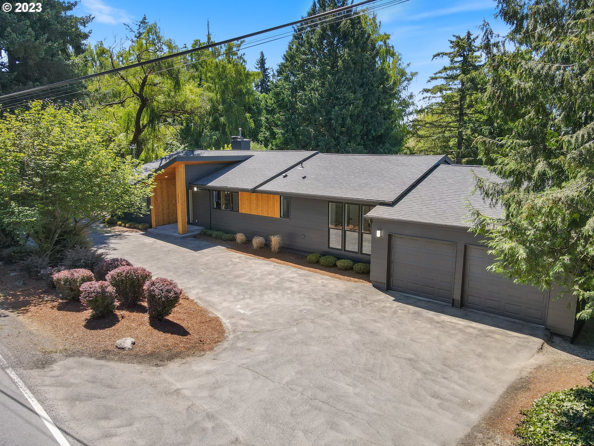 10720 Southwest Walker Road Beaverton, OR 97005 - Photo 2 of 47 Gallery Image 2