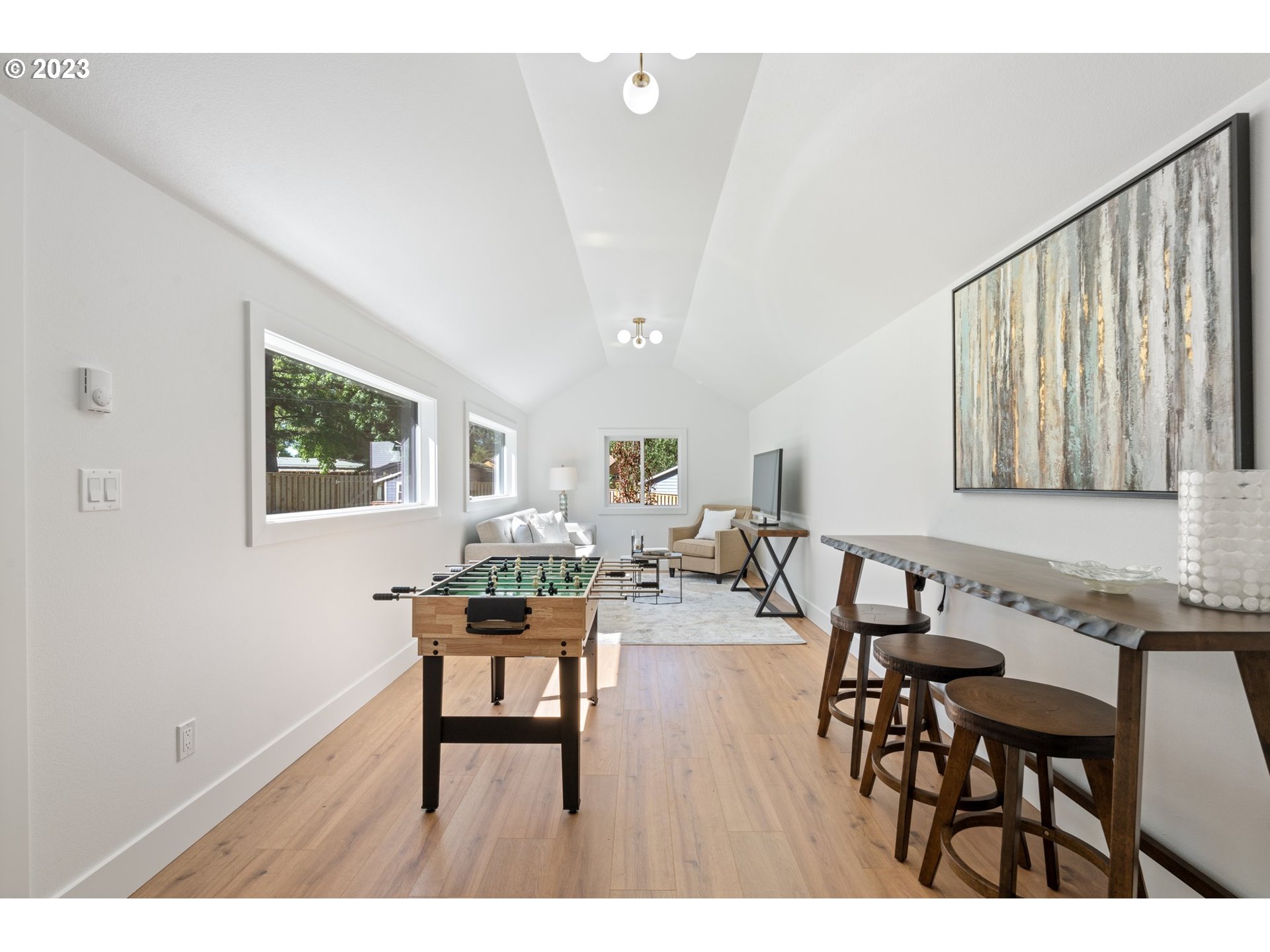 10720 Southwest Walker Road Beaverton, OR 97005 - Photo 32 of 47 Gallery Image 32