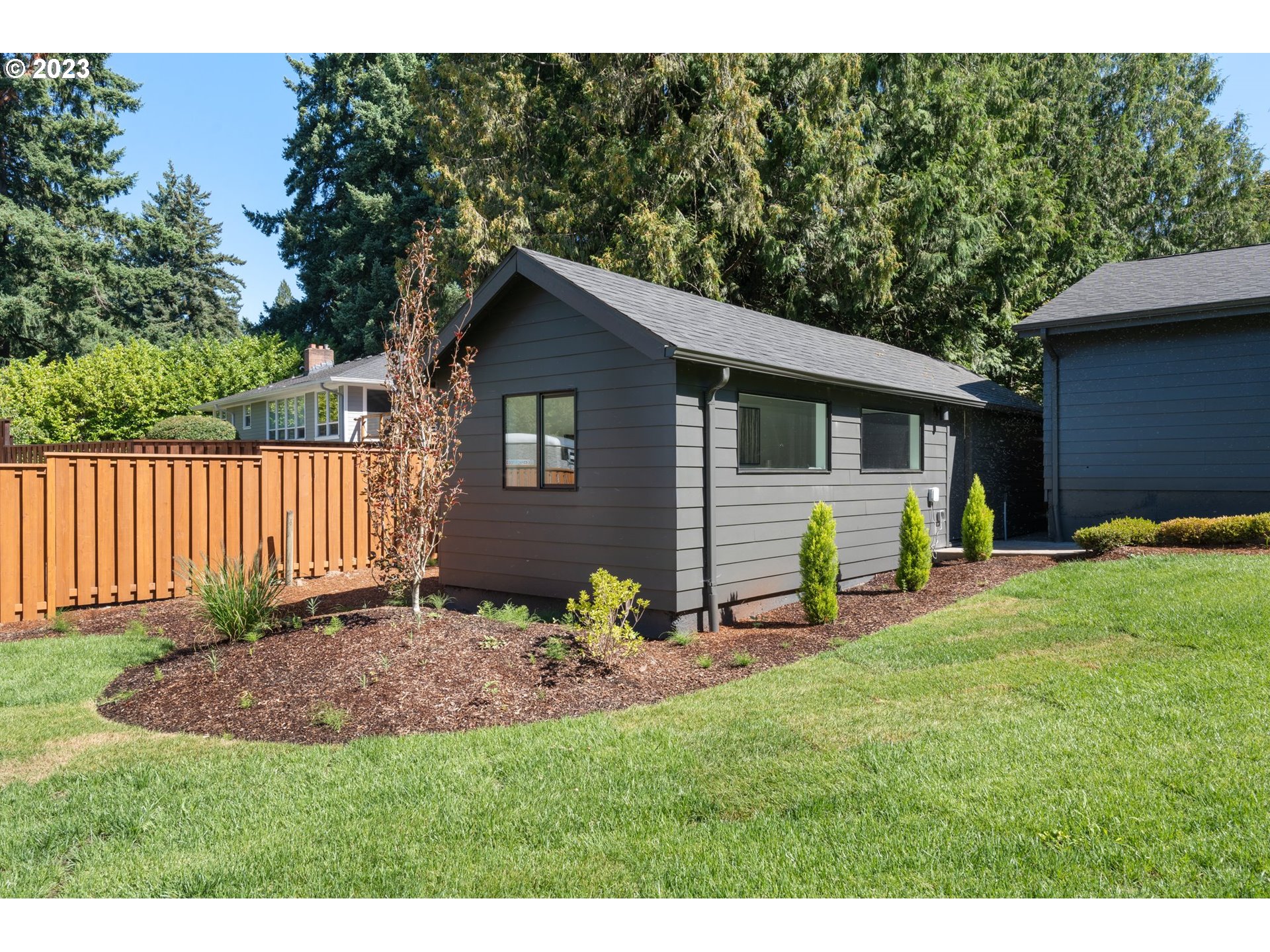 10720 Southwest Walker Road Beaverton, OR 97005 - Photo 40 of 47 Gallery Image 40