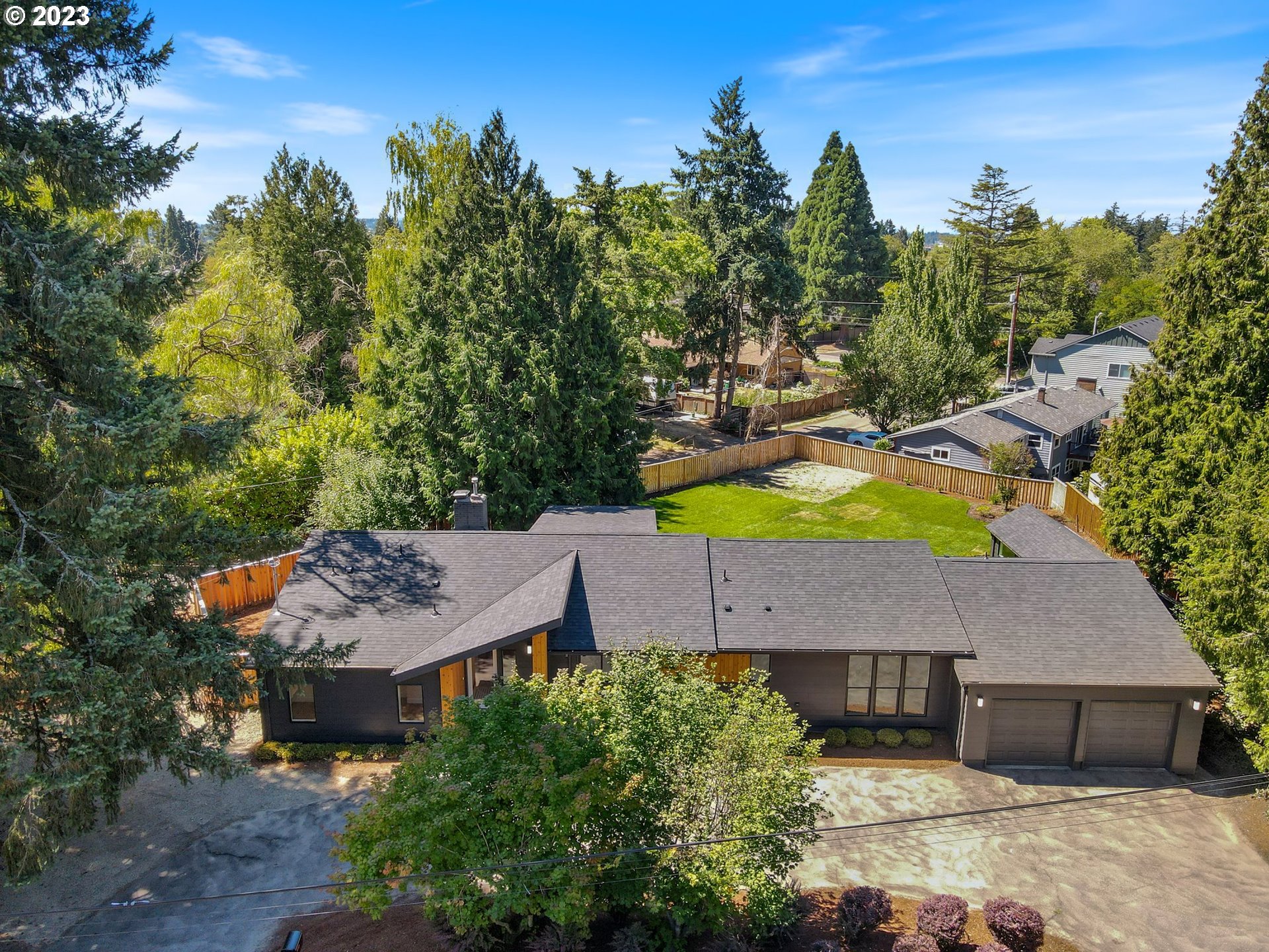 10720 Southwest Walker Road Beaverton, OR 97005 - Photo 46 of 47 Gallery Image 46