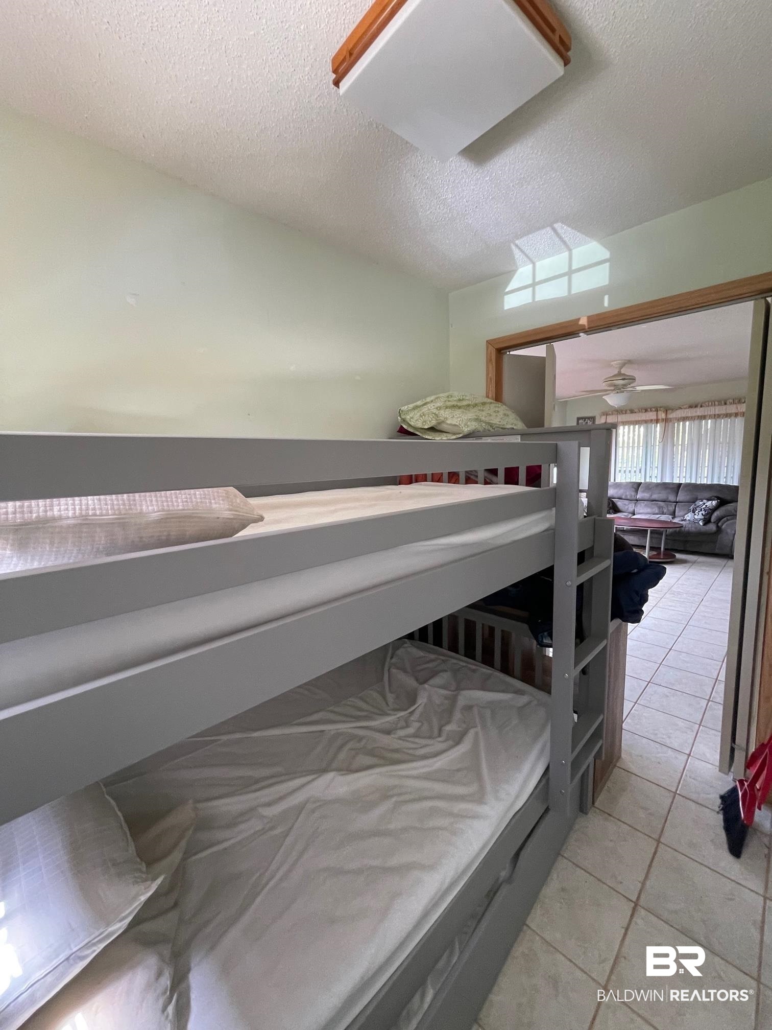 257 Defuniak Loop Lillian, AL 36549 - Photo 4 of 29 Gallery Image 4