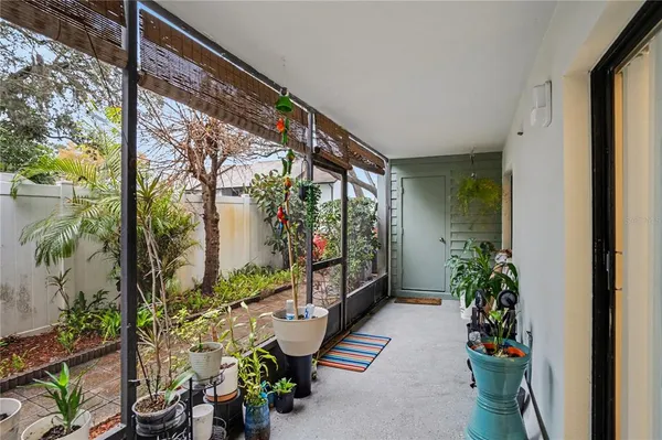 $2,000 | 9802 Lombard Court, Unit 102, Tampa, FL 33618