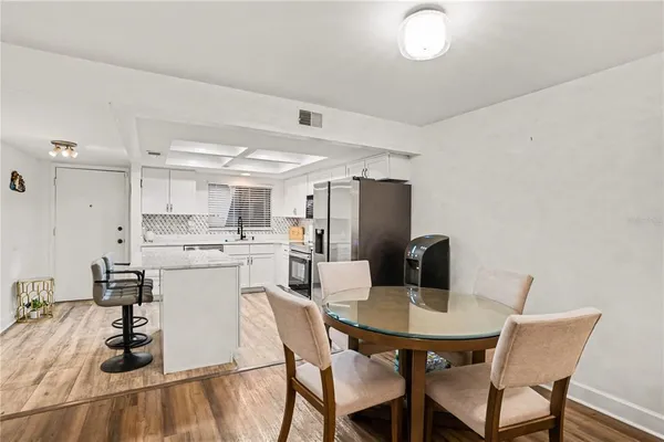 $2,000 | 9802 Lombard Court, Unit 102, Tampa, FL 33618