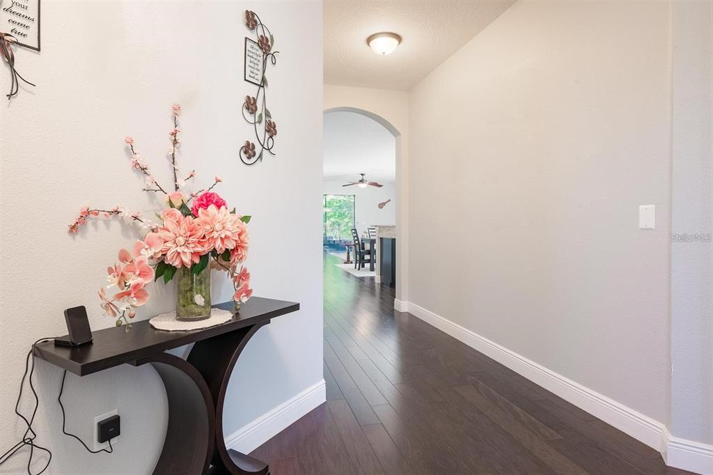 13243 Overstreet Road Windermere, FL 34786 - Photo 13 of 27