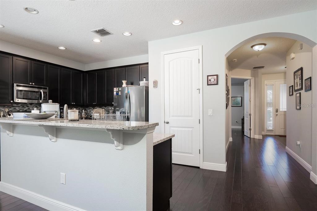 13243 Overstreet Road Windermere, FL 34786 - Photo 15 of 27