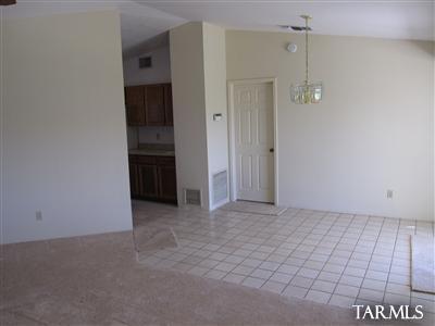 2817 West Firebrook Road Tucson, AZ 85741 - Photo 5 of 10